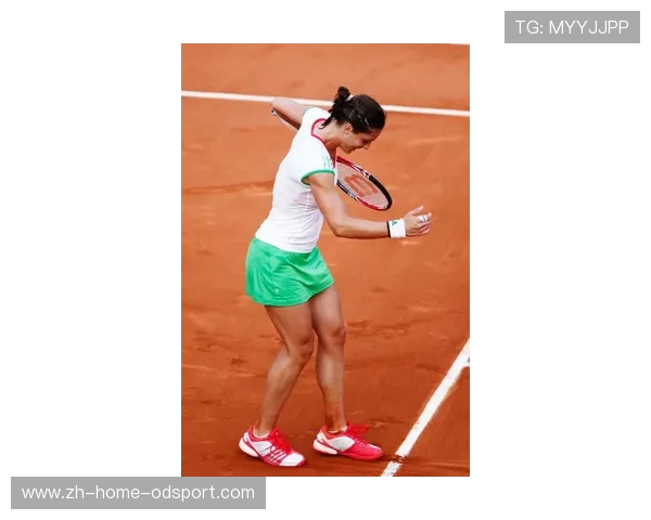 太空步与网球拍：王杰克逊跨界演绎体育艺术新高度